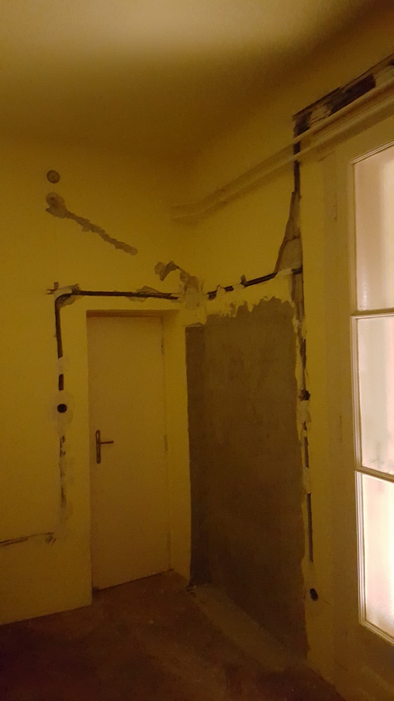 Villanyszerelés Budapesten - Lakás felújítása, lakás átvezetékelése